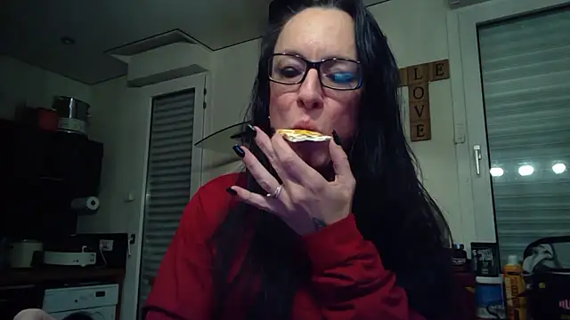 FITGIRL-MAEVA online show from 02/17/26, 07:44