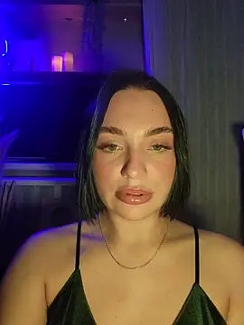 Snapshot of HotDevilGirl_ chatting on 02/24/26, 05:25 HotDevilGirl online show from 02/24/26, 05:25