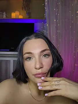 Snapshot of HotDevilGirl_ chatting on 02/22/26, 05:25 HotDevilGirl online show from 02/22/26, 05:25