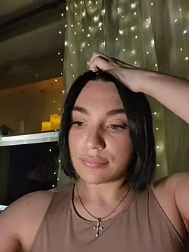 Snapshot of HotDevilGirl_ chatting on 02/12/26, 04:18 HotDevilGirl online show from 02/12/26, 04:18