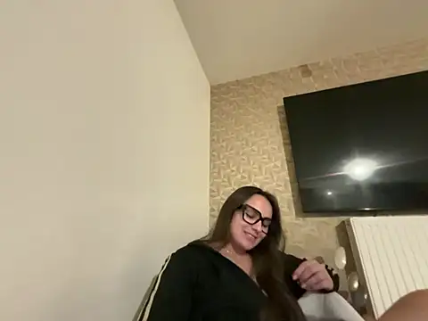 Snapshot of alixxxm7 chatting on 02/27/26, 09:58 alixxxm7 online show from 02/27/26, 09:58