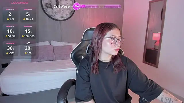 charlottee27  online show from 02/10/26, 01:59