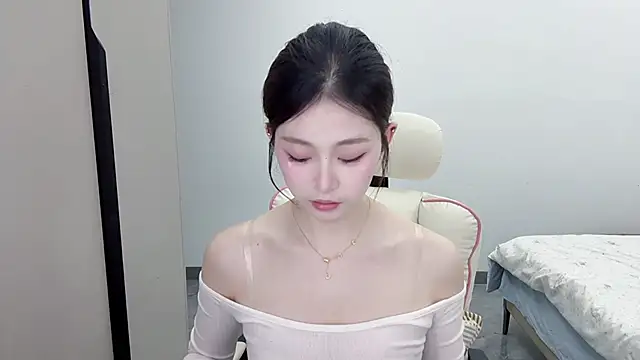 DYyyyyy-- online show from 02/01/26, 12:03