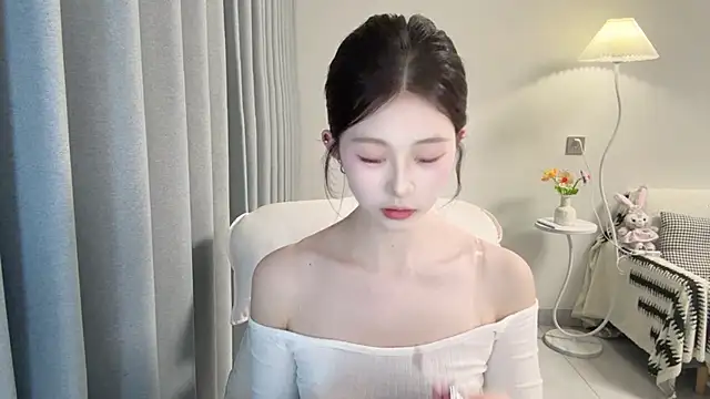 DYyyyyy-- online show from 04/17/26, 10:51