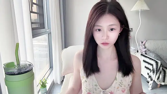 DYyyyyy-- online show from 05/04/26, 10:18