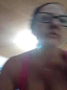 Snapshot of hotcasal69 chatting on 02/13/26, 10:10 hotcasal69 online show from 02/13/26, 10:10