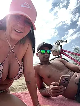 Snapshot of hotcasal69 chatting on 03/01/26, 06:19 hotcasal69 online show from 03/01/26, 06:19