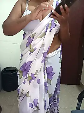 Snapshot of Chinnima143 chatting on 02/21/26, 04:20 Chinnima143 online show from 02/21/26, 04:20