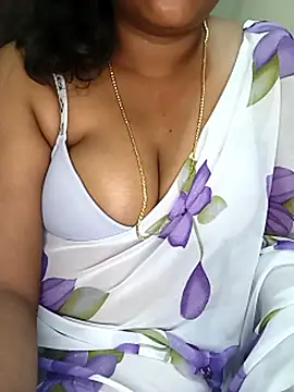 Snapshot of Chinnima143 chatting on 02/15/26, 06:07 Chinnima143 online show from 02/15/26, 06:07