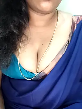 Snapshot of Chinnima143 chatting on 02/12/26, 04:51 Chinnima143 online show from 02/12/26, 04:51