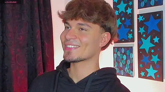 manu  05 online show from 04/15/26, 03:12