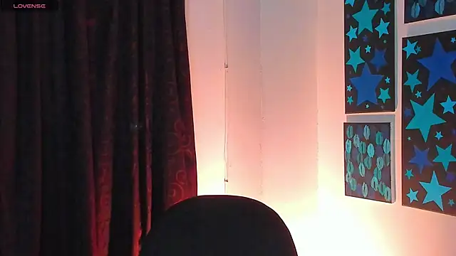 manu  05 online show from 04/19/26, 03:07