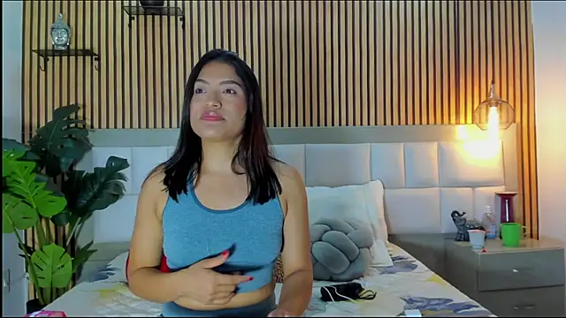 Snapshot of Georgia_Vega chatting on 02/17/26, 07:22 Georgia Vega online show from 02/17/26, 07:22