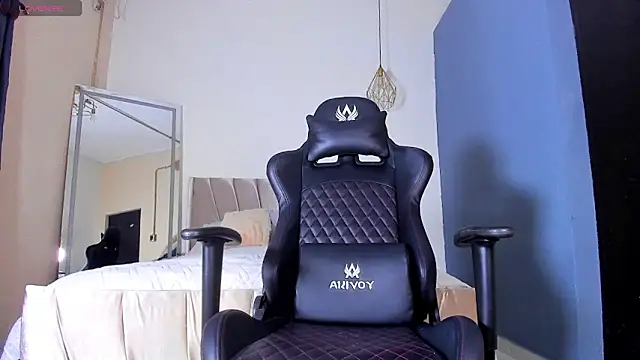 Snapshot of Alishaa_sweet chatting on 03/01/26, 01:00 Alishaa sweet online show from 03/01/26, 01:00