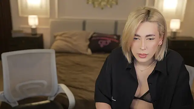 Zlata Sky online show from 02/02/26, 03:33