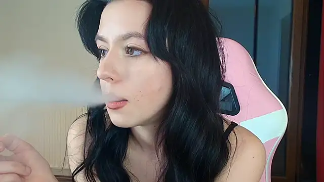 Snapshot of LunaAllure chatting on 02/01/26, 04:16 LunaAllure online show from 02/01/26, 04:16