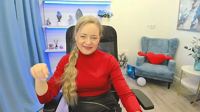 Snapshot of CharlotteKerti chatting on 04/27/26, 07:12 CharlotteKerti online show from 04/27/26, 07:12