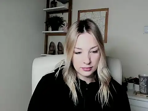 VelvetAngela online show from 02/17/26, 06:33