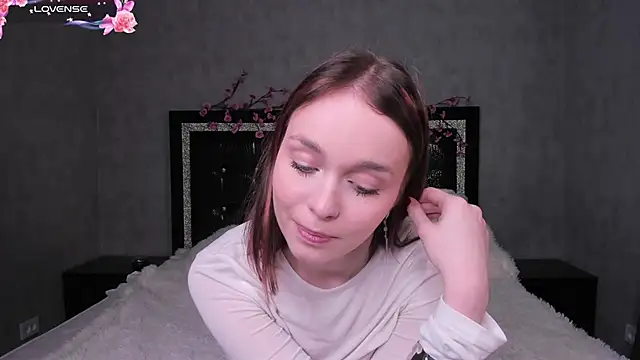 LillianPerry online show from 03/15/26, 06:15