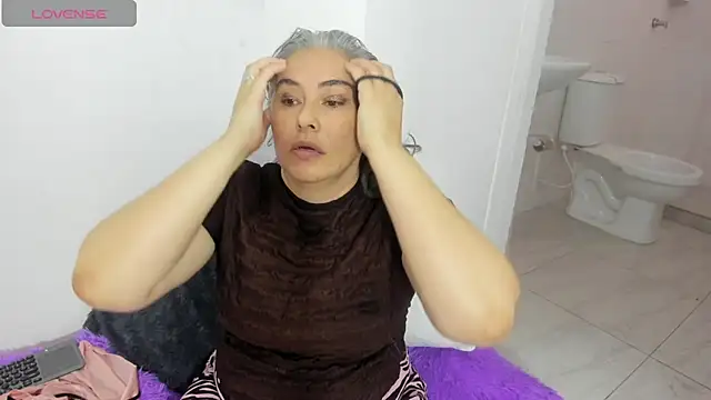 mature gold1 online show from 02/10/26, 11:53