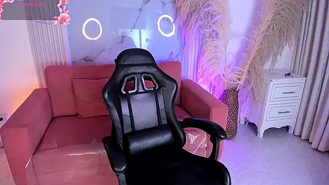 valeriekhaleesi online show from 02/04/26, 08:15