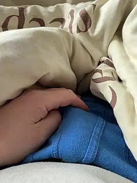 twankletoes1234 online show from 03/12/26, 11:25