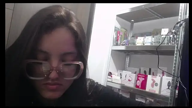 Snapshot of sheryl_25 chatting on 02/28/26, 03:39 sheryl 25 online show from 02/28/26, 03:39