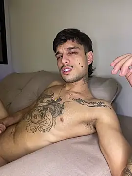 Snapshot of ruffvip chatting on 02/03/26, 11:43 ruffvip online show from 02/03/26, 11:43