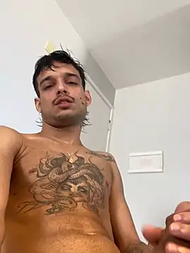 Snapshot of ruffvip chatting on 02/02/26, 01:43 ruffvip online show from 02/02/26, 01:43