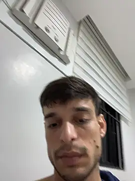 Snapshot of ruffvip chatting on 03/01/26, 01:49 ruffvip online show from 03/01/26, 01:49