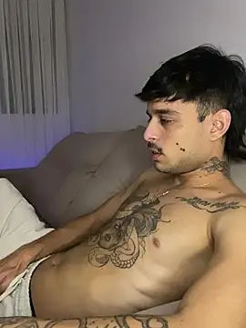 Snapshot of ruffvip chatting on 02/06/26, 04:08 ruffvip online show from 02/06/26, 04:08