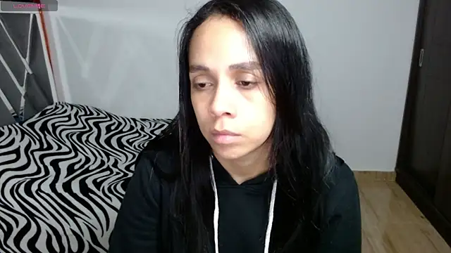 paula lopez   online show from 05/05/26, 12:35