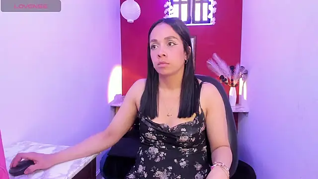 Snapshot of paula_lopez__ chatting on 02/10/26, 07:46 paula lopez online show from 02/10/26, 07:46