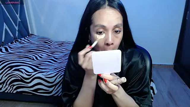 paula lopez   online show from 04/14/26, 10:26