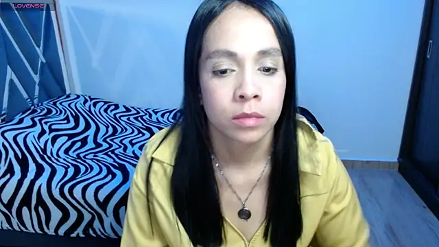 paula lopez   online show from 05/21/26, 11:02