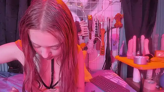 Snapshot of mhannia_bdsm303av chatting on 02/12/26, 04:34 mhannia bdsm303av online show from 02/12/26, 04:34