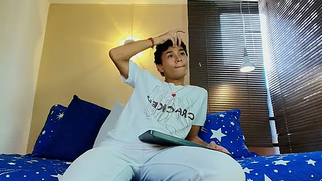 Damon Salvarote S online show from 03/31/26, 07:49