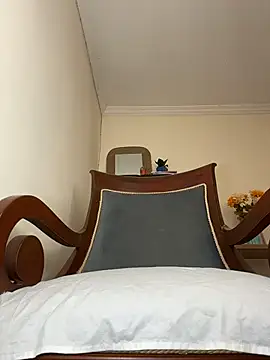 LilaRvsh online show from 03/25/26, 05:23