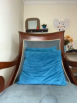 LilaRvsh online show from 04/06/26, 06:09