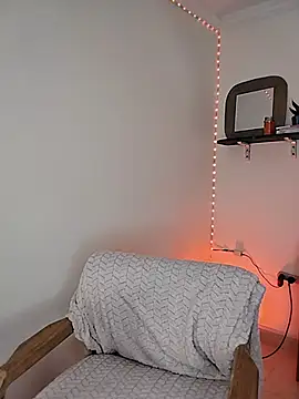 Snapshot of LilaRvsh chatting on 02/20/26, 05:04 LilaRvsh online show from 02/20/26, 05:04