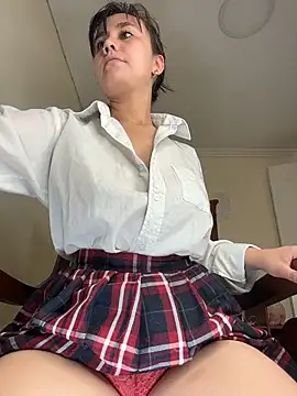 LilaRvsh online show from 04/10/26, 05:42