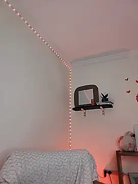 Snapshot of LilaRvsh chatting on 02/19/26, 05:10 LilaRvsh online show from 02/19/26, 05:10