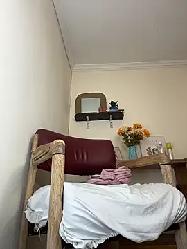 LilaRvsh online show from 03/24/26, 05:24