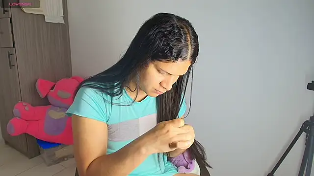 alys love online show from 03/27/26, 04:19