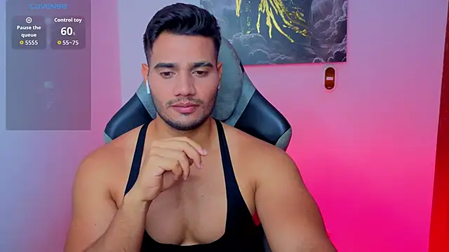 AndresRodriguez1 online show from 05/28/26, 12:55