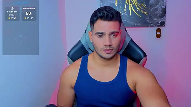 AndresRodriguez1 online show from 05/25/26, 11:47