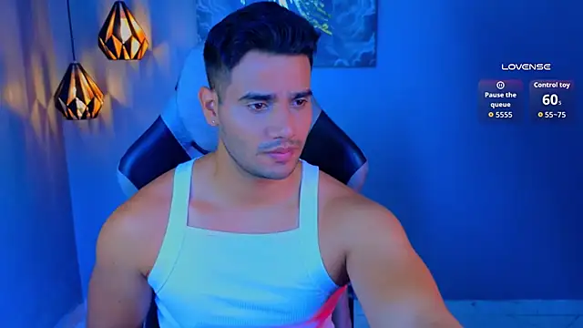 AndresRodriguez1 online show from 03/28/26, 01:12