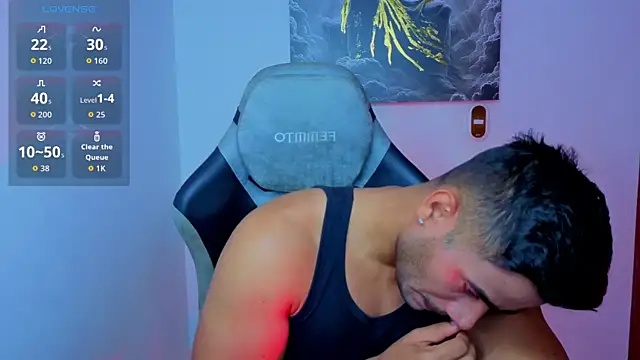 AndresRodriguez1 online show from 05/25/26, 11:31