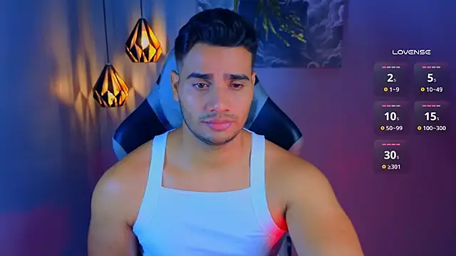 AndresRodriguez1 online show from 04/09/26, 10:21