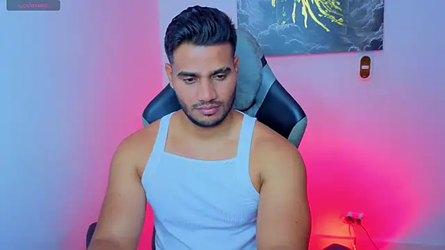 Snapshot of AndresRodriguez1 chatting on 06/05/26, 10:59 AndresRodriguez1 online show from 06/05/26, 10:59